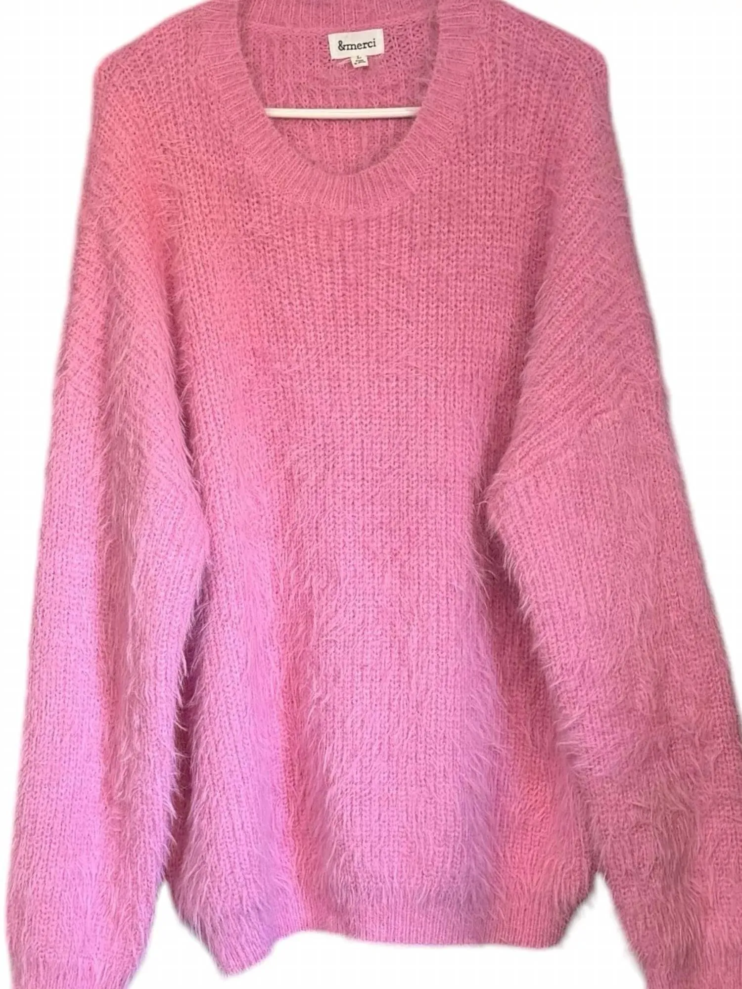 &Merci - Harper Fuzzy Eyelash Sweater