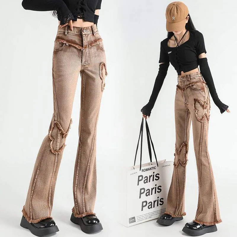 Braune E-Girl Schlaghose mit Patchwork-Schmetterling