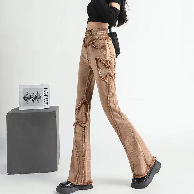 Braune E-Girl Schlaghose mit Patchwork-Schmetterling